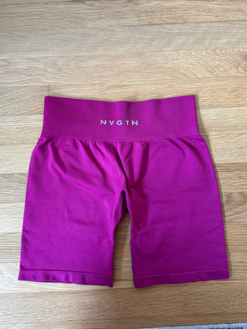 NVGTN Discover Seamless Shorts
